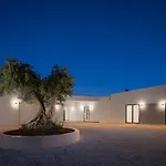 Vines, Modern Luxury In Serene Seclusion Villa *