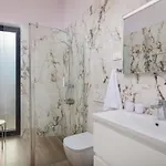 Villa Vines, Modern Luxury In Serene Seclusion